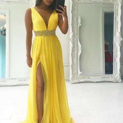 Charming A Line Deep V Neck Slit Long Yellow Tulle..