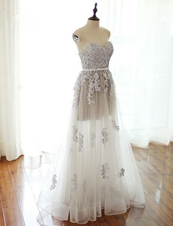 Stylish A Line Strapless Lace Up Long Grey Tulle Prom/party Dress With Appliques
