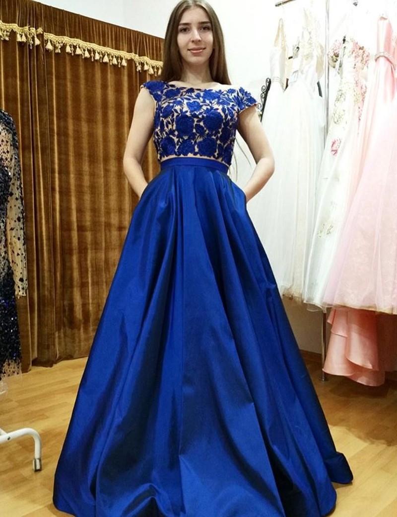Modern Two Piece Bateau Cap Sleeves Long Royal Blue Satin Lace Prom Dress With Pockets